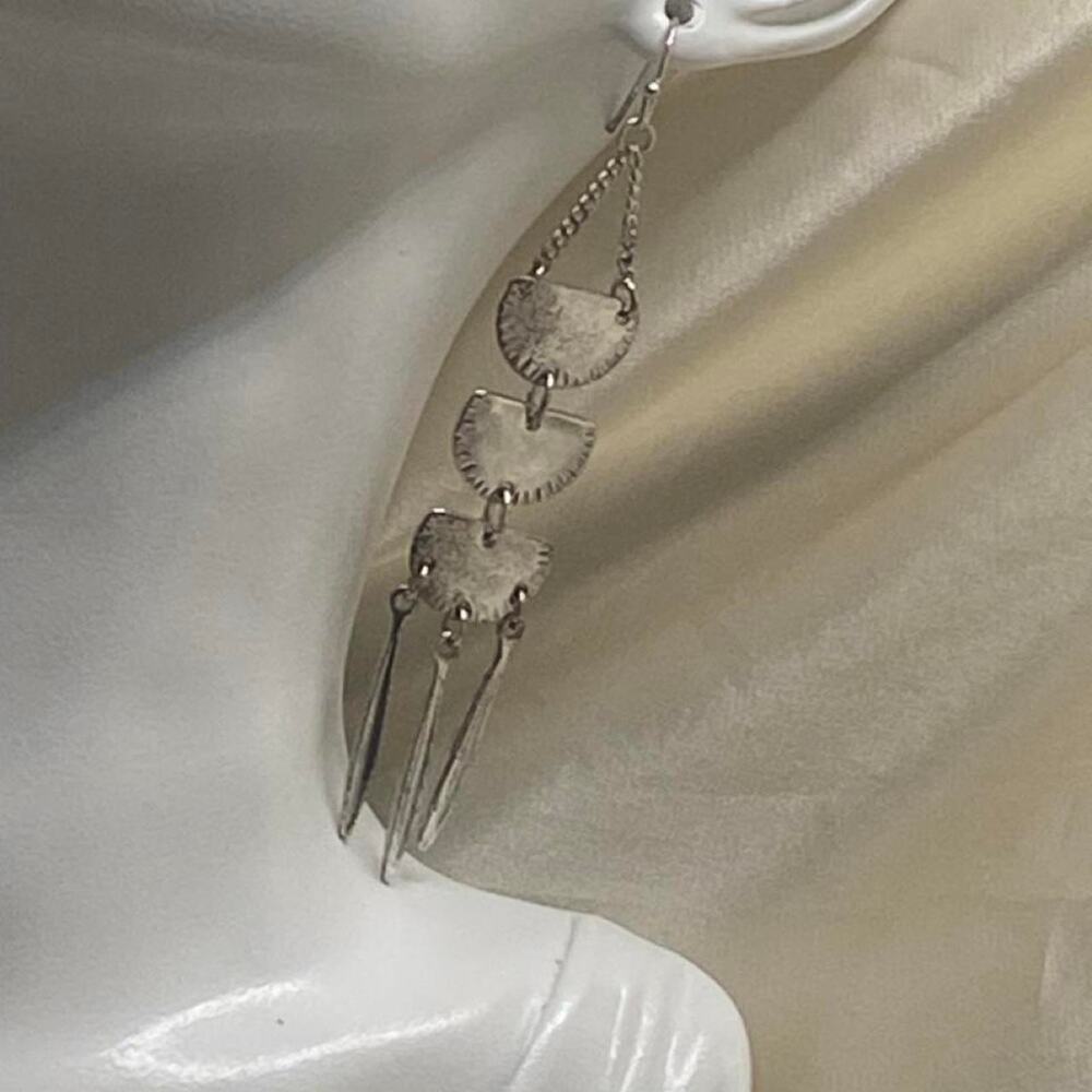 Vintage Silver Tone Boho Chandelier Earrings Articulated Fringe Dangle